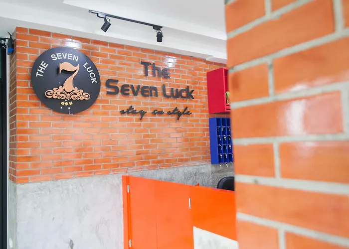 酒店 赛文拉克酒店