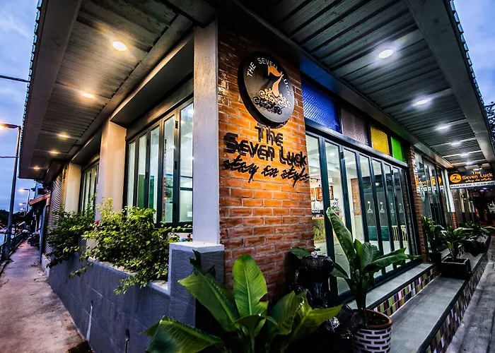 The Seven Luck Hotel 2*